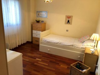 Cama nido blanca de madera