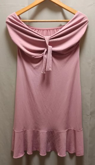 Vestido rosa nuevo