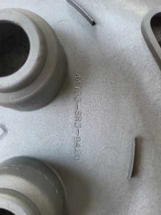 1 Tapacubos Honda.