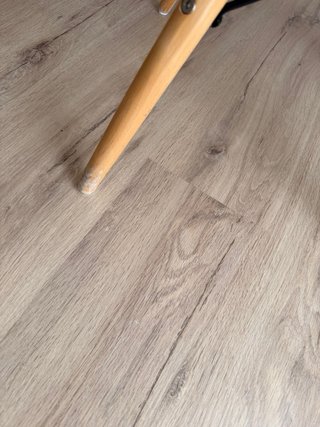 Mesa de escritorio y Silla. Opción por separado tb