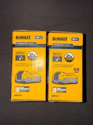 2 Batterie DeWalt 18V POWERSTACK 3.5Ah DCBP318