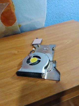 Ventilador disipador Lenovo portátil