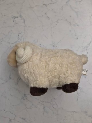 Peluche Ariete Morbido con Corna