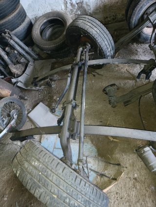 Eje delantero y trasero Nissan Cabstar