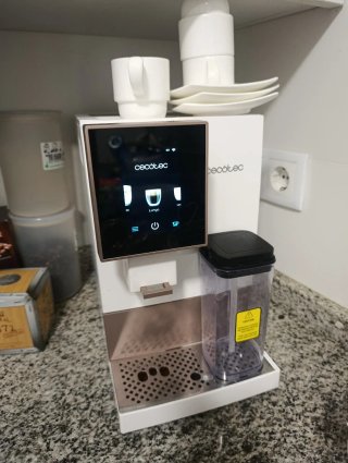 Cafetera Super Automática Cecotec
