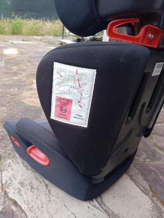 Silla coche 15-36kg PLAY
