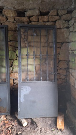 3 Puertas Hierro Forjado con Marco y Cristal