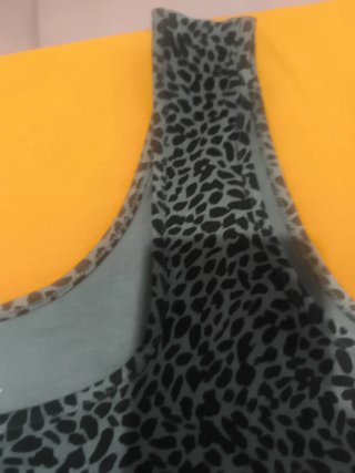 Vestido corto estampado verde