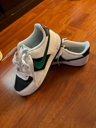 Nike Air Force 1 Verde y Blanco