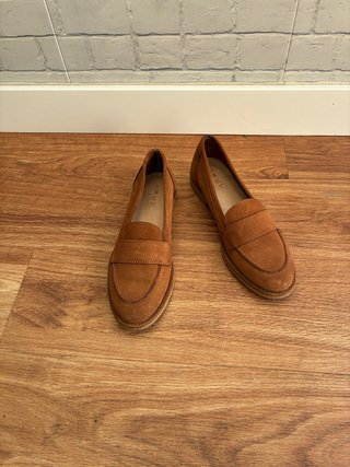 Mocasines de piel marrones