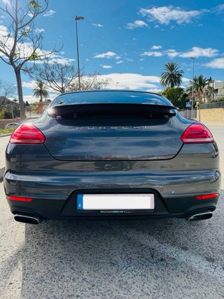 Porsche Panamera, Acepto Cambios