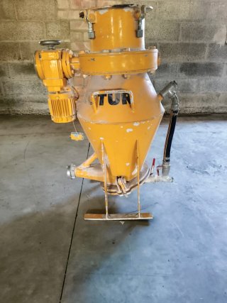 BUNKER B30 Máquina para mortero y yeso monocapa