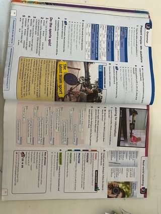 INFLUENCE TODAY 1 Student's book: libro de text...