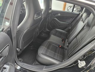 Mercedes-Benz Clase CLA 2015