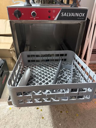Lavavajillas de bar SALVAINOX WZ 40 D RP