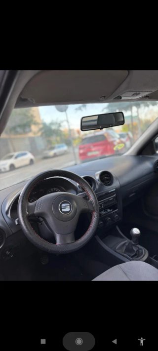 SEAT Ibiza 2004