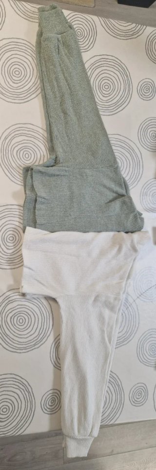 Jerséis cuello alto verde y blanco talla única
