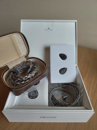 Auriculares Moondrop x Crinacle Dusk