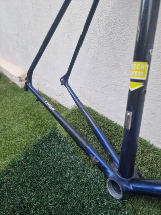 Cuadro Vitus OCT Talla 56 Carbono