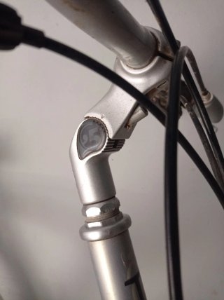 Bicicleta de paseo plateada B'Twin
