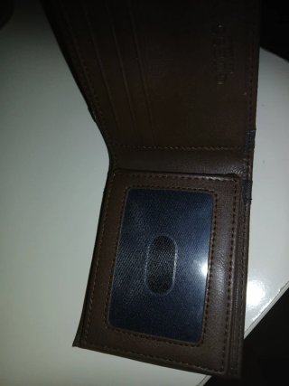 Billetera  Guess Marrón y Negra