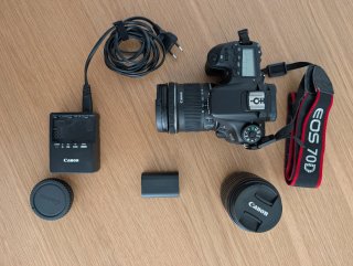 Canon 70D + Lente EF-S 18-55mm + 10-18mm