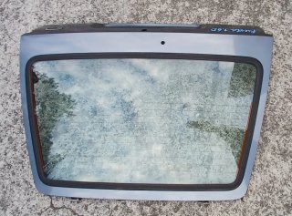 Portón Ford Fiesta Mk2
