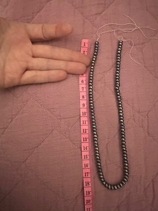 Collar de perlas naturales negras