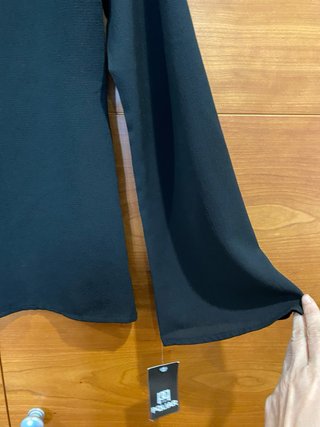 Blusa negra t/40 NUEVA!