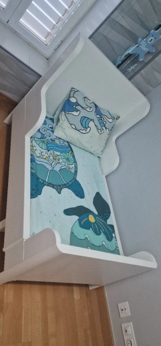 Cama infantil IKEA Busunge blanca