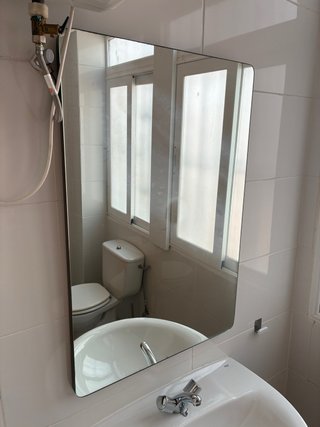 Espejo de baño moderno