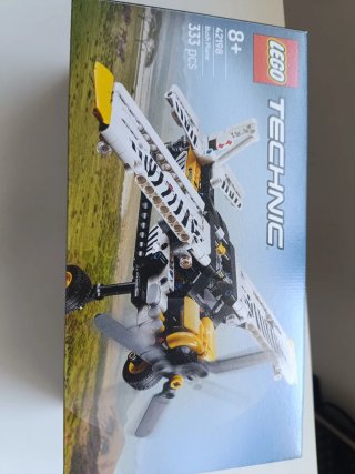 Lego Technic 42198 Avión Biplano