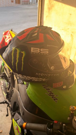 Casco Scorpion R1 Exo Quartararo