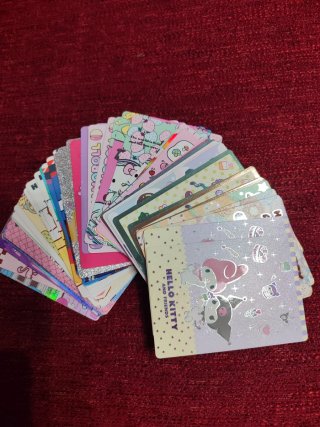 Cambio Cromos Hello Kitty y Amigos