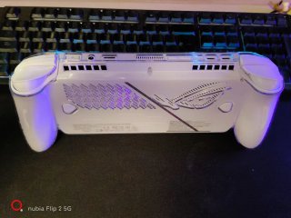 Asus ROG Ally XBOX Modello da 512GB 16 GB RAM