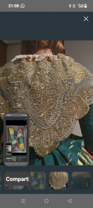 Traje de Fallera Oro y Verde