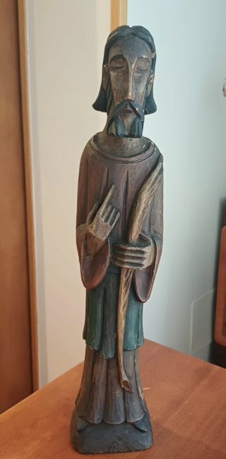 Figura religiosa antigua de madera