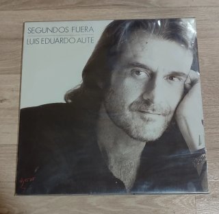 Vinilo Luis Eduardo Aute - Segundos Fuera