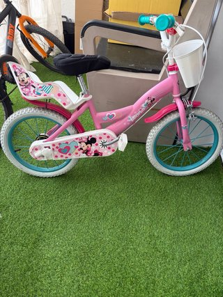 Bicicleta infantil Minnie Mouse rosa