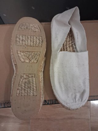 Sandalias de esparto y tela