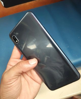 Samsung Galaxy A10 Móvil