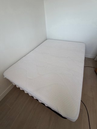 Somier 190x135 cm y colchón