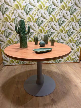 Mesa redonda madera y metal