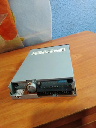 Disquetera NEC FD1231H