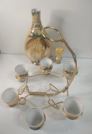Licorera + complementos