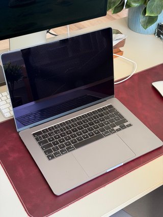 MacBook Air 15 M2 Chip Plata