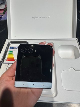 Motorola Razr 60 x Swarovski Nuevo