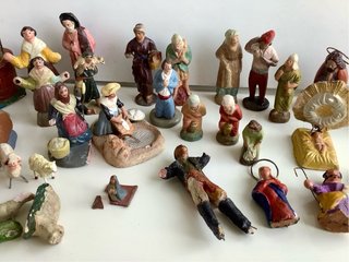 Lote de Antiguas Figuras de Belén Barro