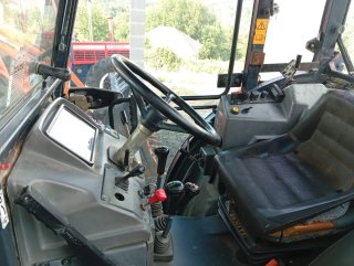 Se vende tractor avantage 65V frutero