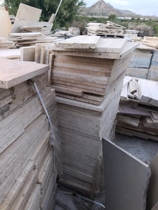 Láminas de Mármol Travertino